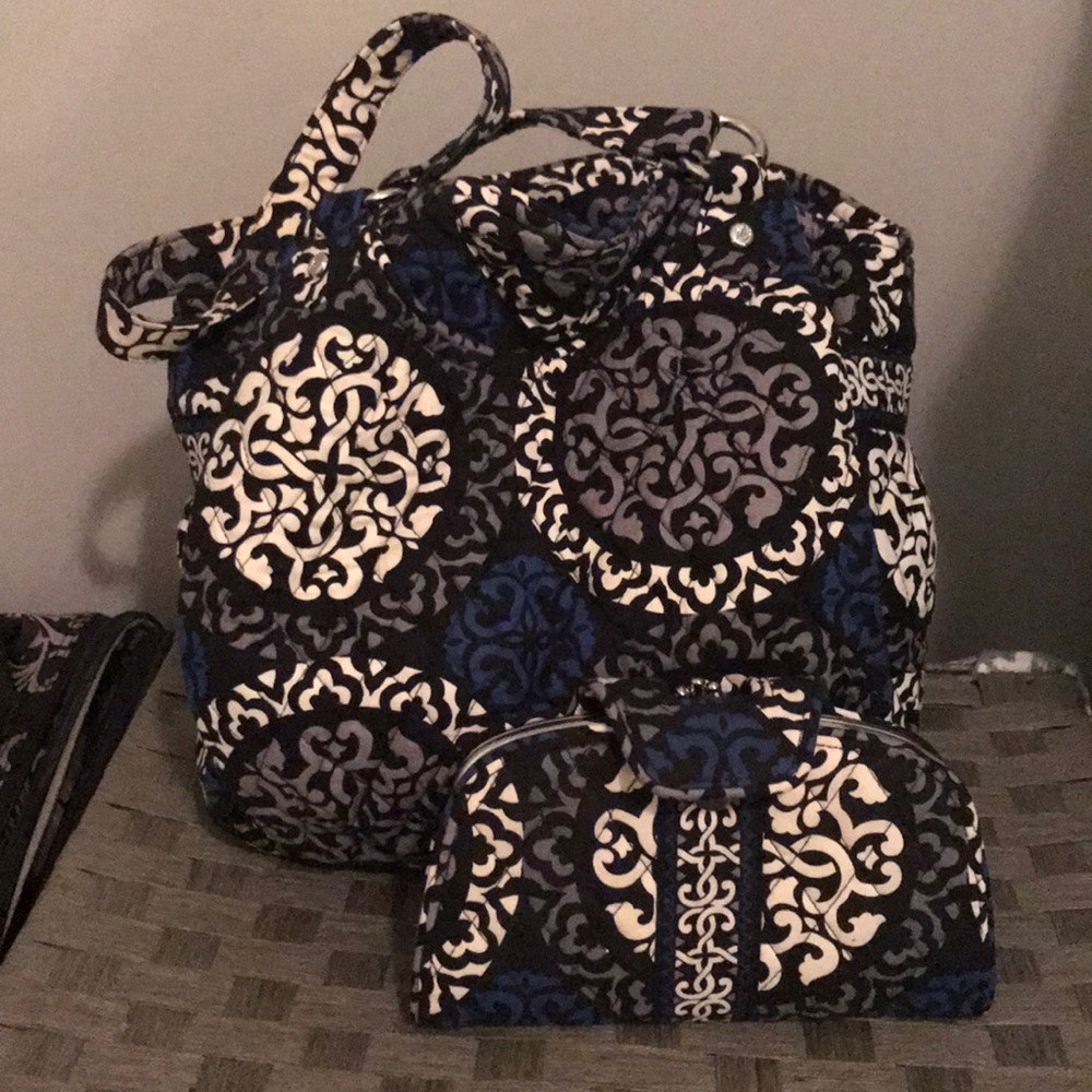 Vera Bradley purse and wallet
